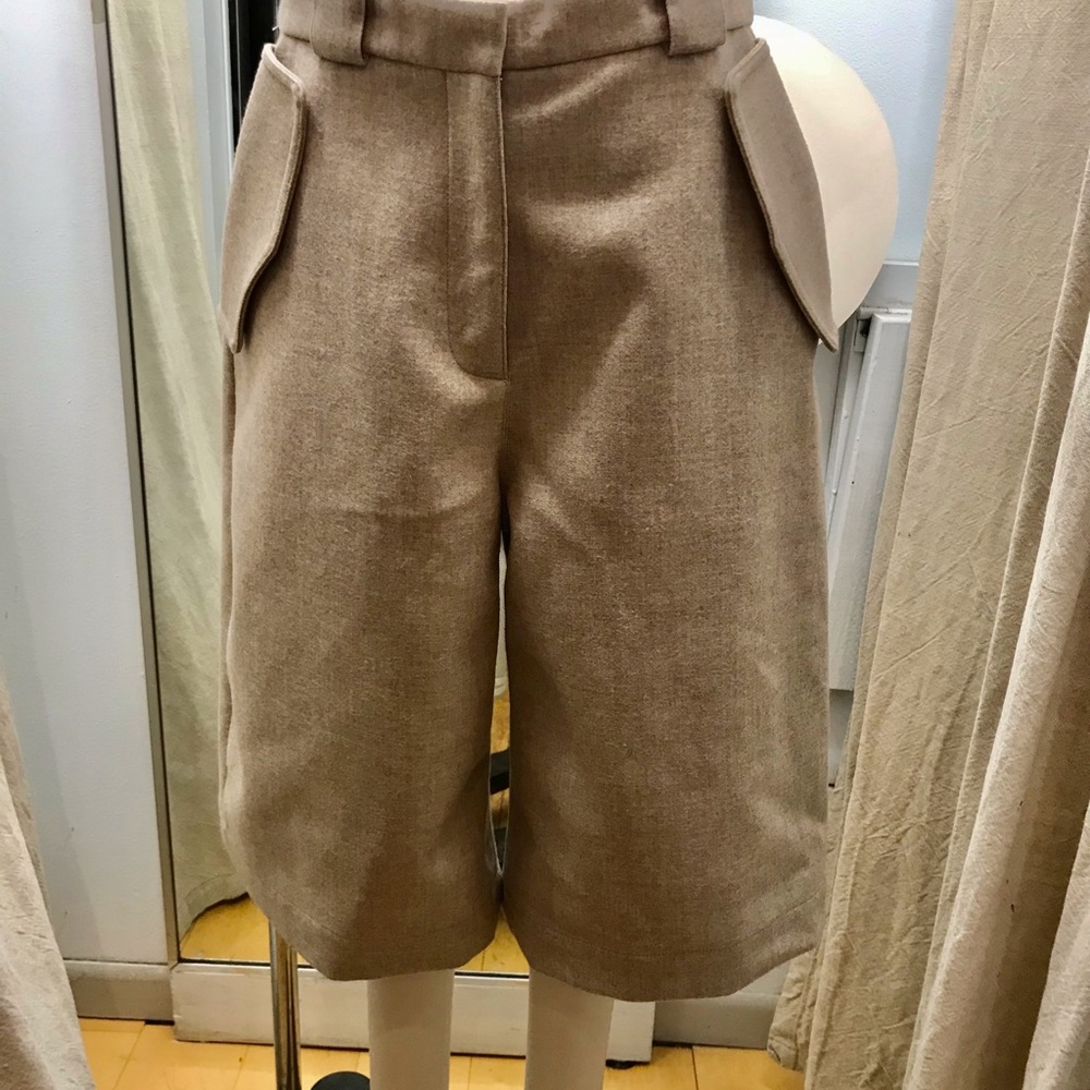 Acne Studios baggy cropped pants gauchos tan beige wool Sz 36 shorts military
